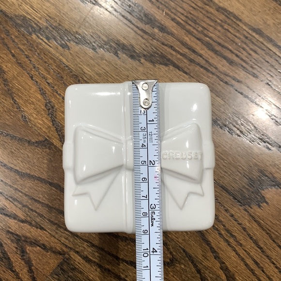 New Le Creuset White Gift Box Ramekin - Picture 6 of 9